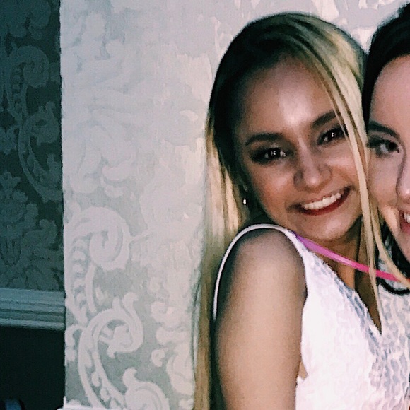 Meet your Posher, Shrutika - Picture 1 of 1